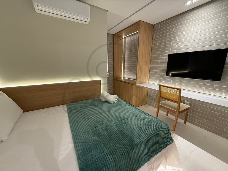 Apartamento com Suíte e sala climatizada