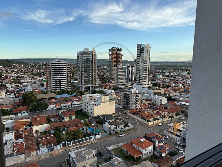 City House - Apartamento 2/4 com suíte
