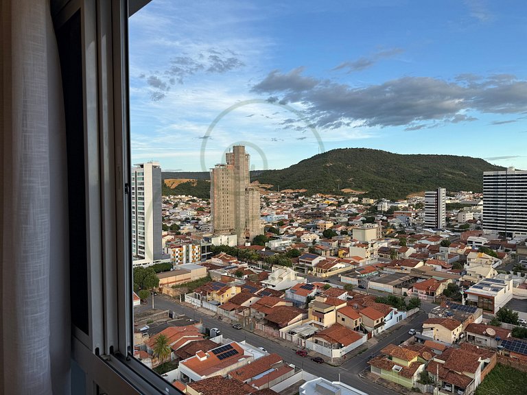 City House - Apartamento 2/4 com suíte