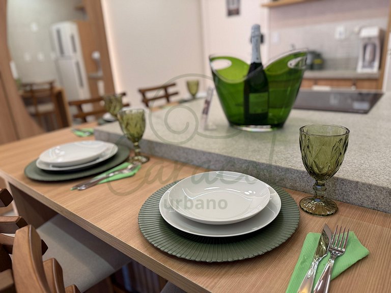 City House - Apartamento 2/4 com suíte