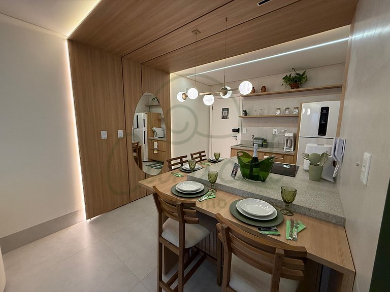 City House - Apartamento 2/4 com suíte
