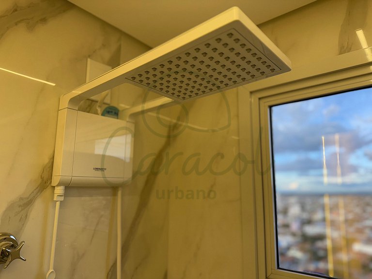 City House - Apartamento 2/4 com suíte
