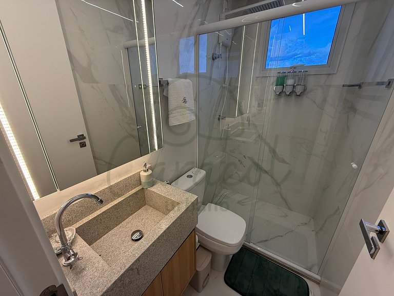 City House - Apartamento 2/4 com suíte