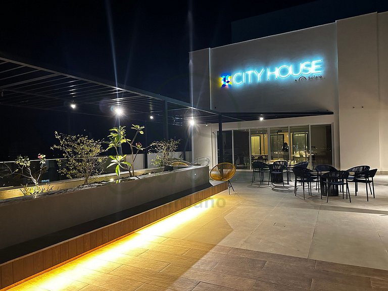 City House - Apartamento 2/4 com suíte