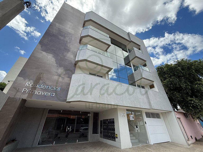 Apartamento com Suíte e sala climatizada
