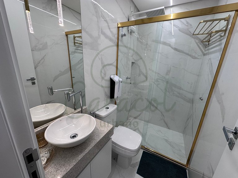 City House Golden Studio