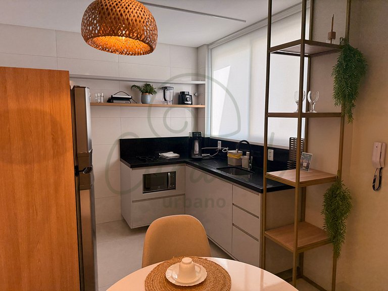 Apartamento com Suíte e sala climatizada